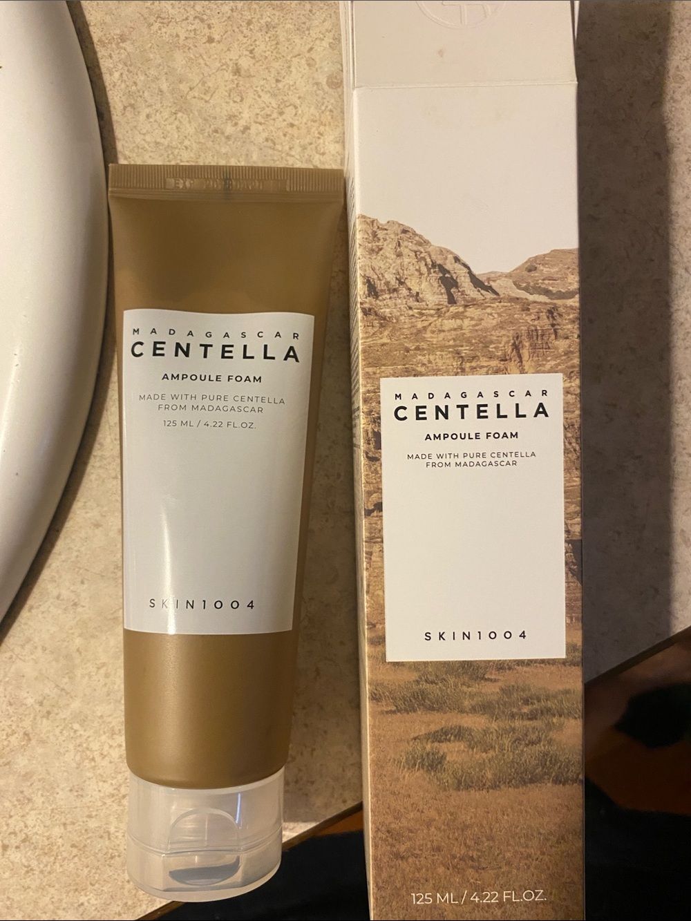 Skin1004 Madagascar Centella Ampoule Foam -